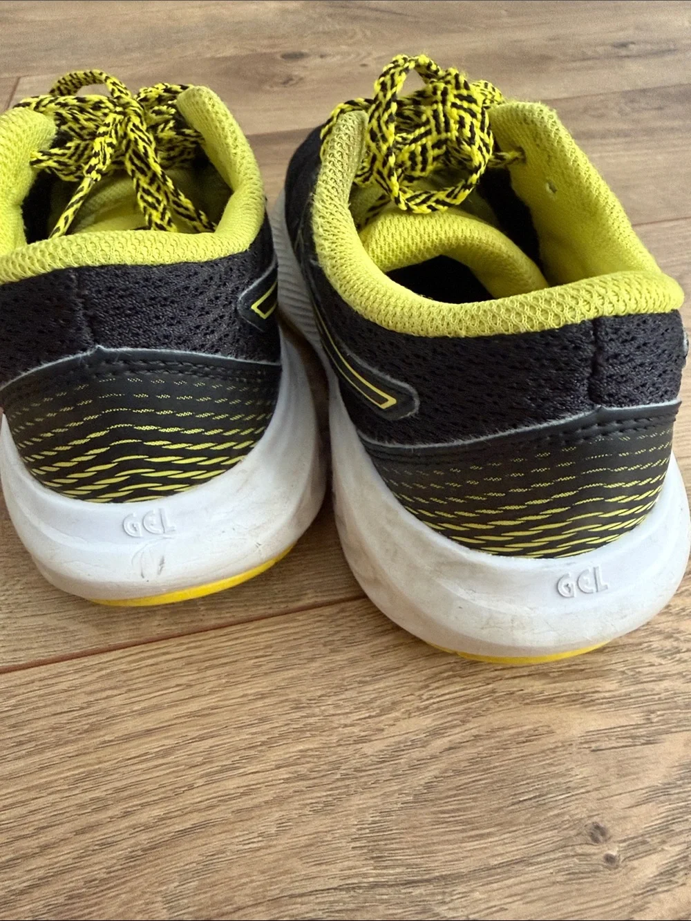 Asics Black & Yellow Gel-Excite 10 Running Shoes